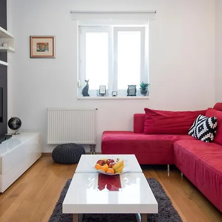 Apartment Gin Apartman *
