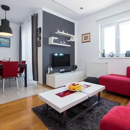 Gin Apartman Apartment Zadar